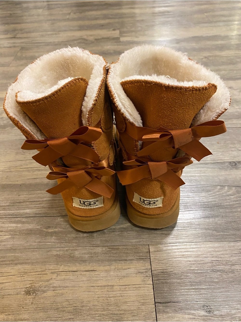 UGG Chestnut Bailey Bow II Women's Boots